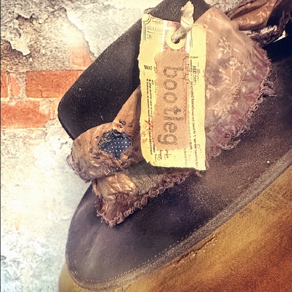 1 LEFT // scrap bandana - Picture 6 of 16